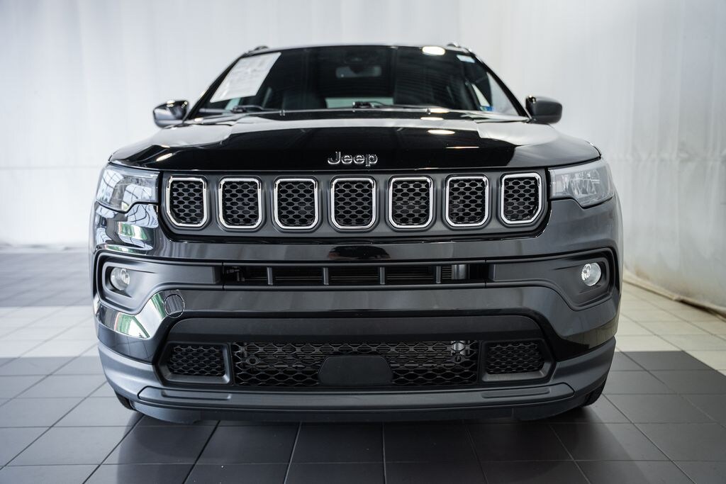 Certified 2023 Jeep Compass Latitude Lux SUV