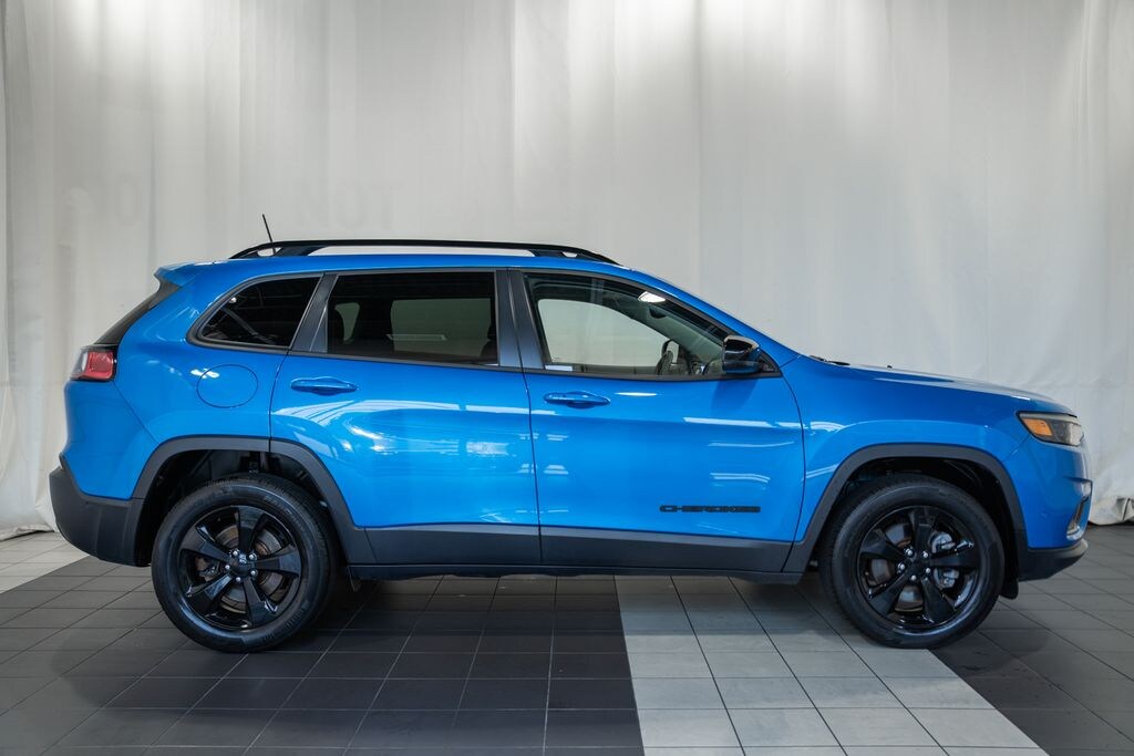 Certified 2023 Jeep Cherokee Altitude SUV