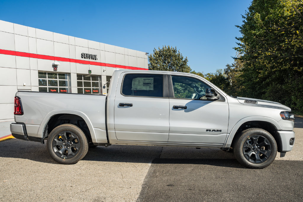 New 2027 Ram 1500 Big Horn/Lone Star Pickup