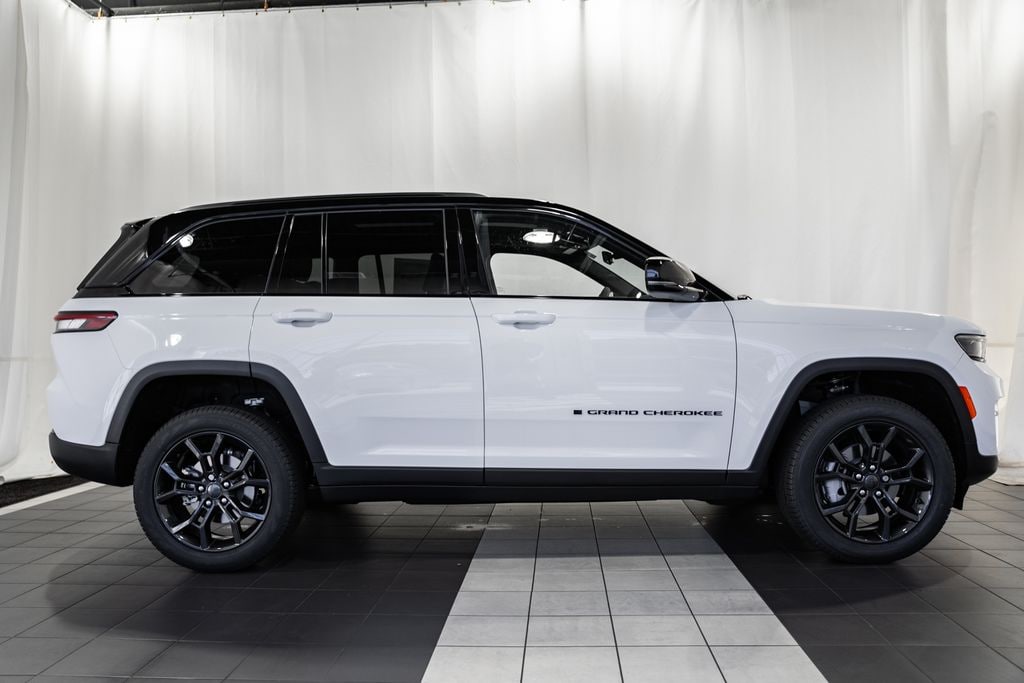 New 2025 Jeep Grand Cherokee Limited Sport Utility