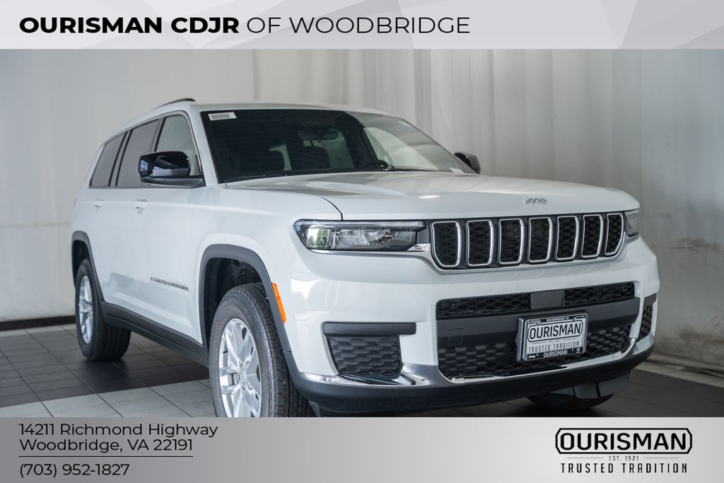 2026 Jeep Grand Cherokee L Laredo 4x4's photo