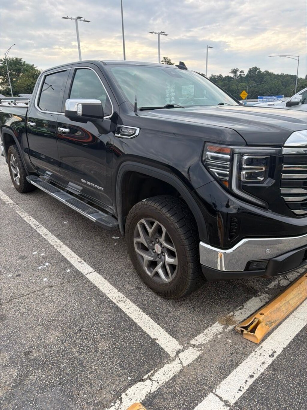 Used 2023 GMC Sierra 1500 SLT Truck