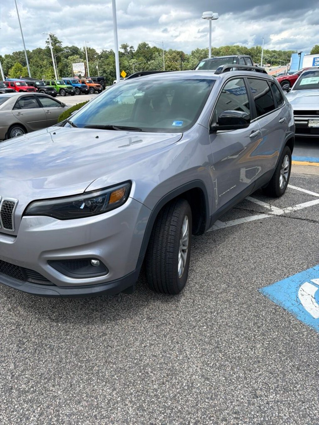 Used 2022 Jeep Cherokee Latitude Lux SUV