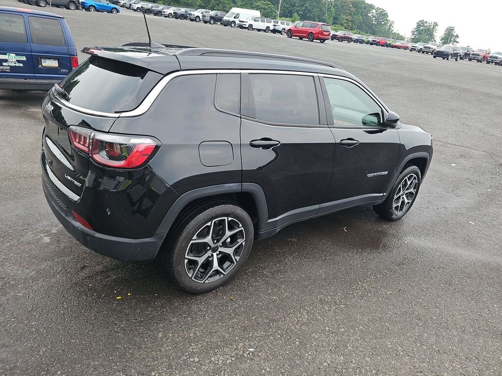 Used 2025 Jeep Compass Limited SUV