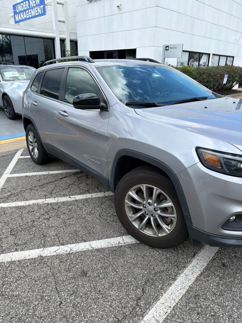 Used 2022 Jeep Cherokee Latitude Lux SUV