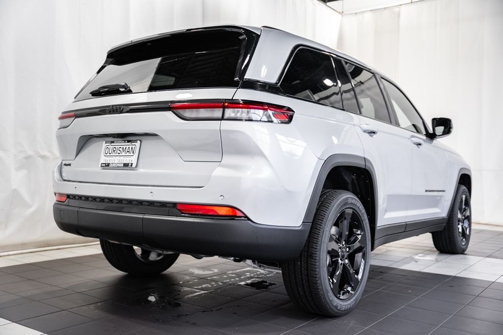 New 2025 Jeep Grand Cherokee Altitude X Sport Utility