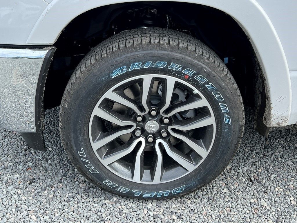 2025 Ram 1500 Limited photo 4