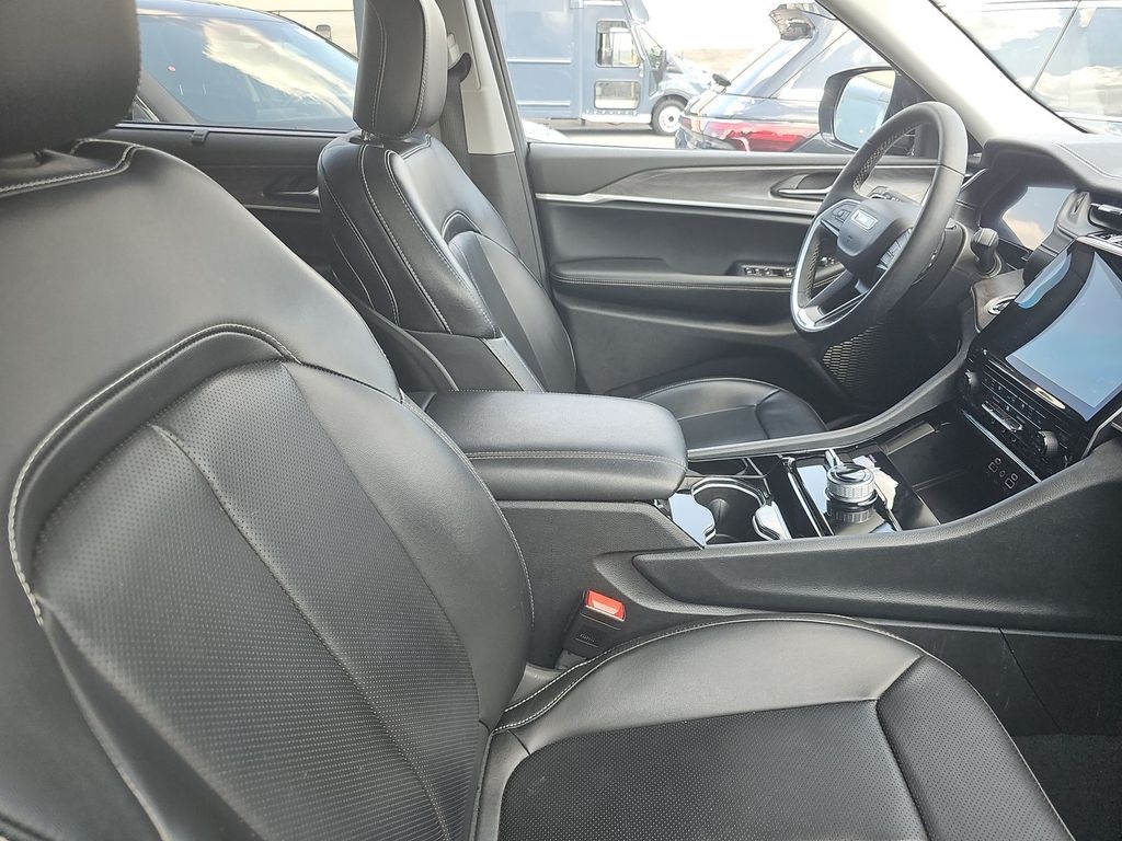 Used 2023 Jeep Grand Cherokee L Limited SUV