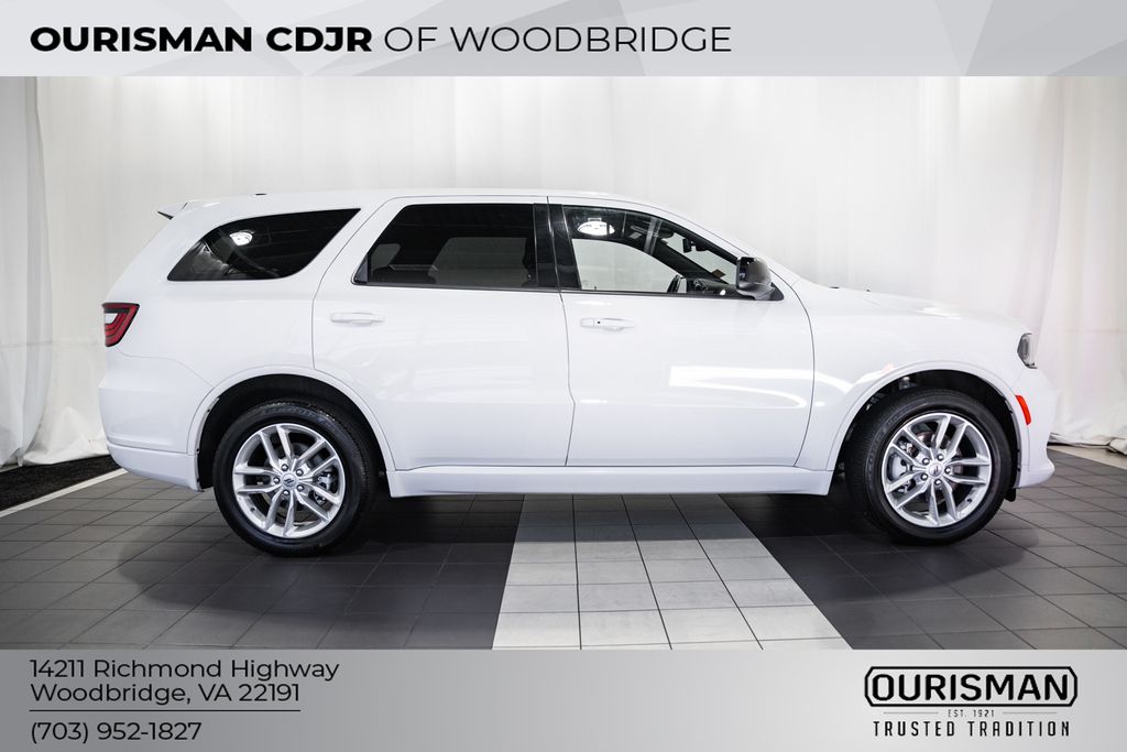 2024 Dodge Durango GT photo 2