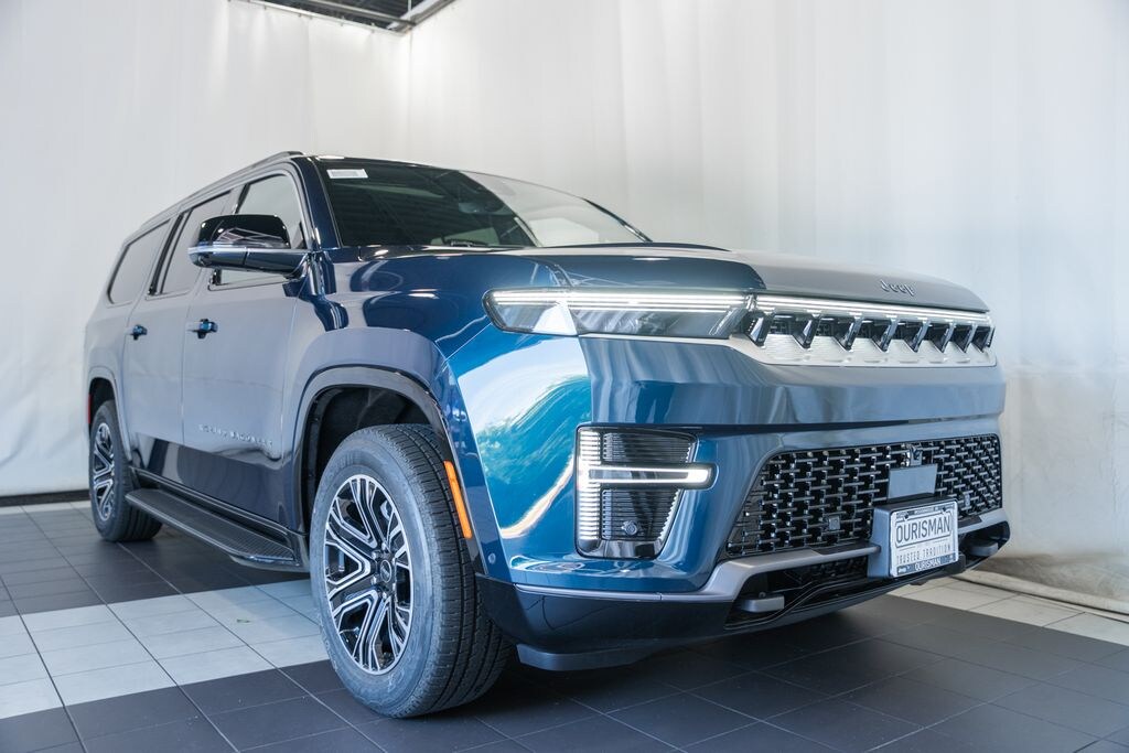 New 2026 Jeep Grand Wagoneer L 4X4 Sport Utility