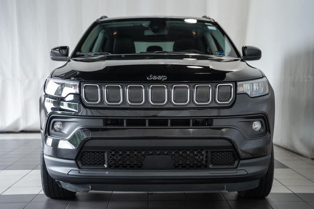 Certified 2022 Jeep Compass Latitude SUV