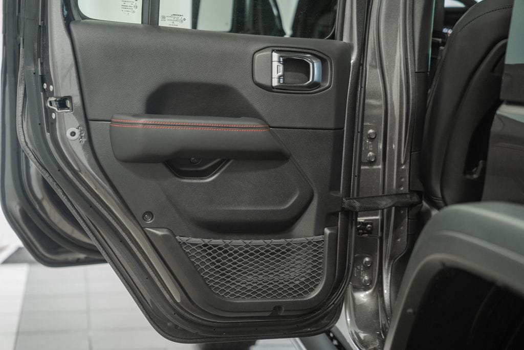 2026 Jeep Wrangler 4-Door Rubicon - Photo 37