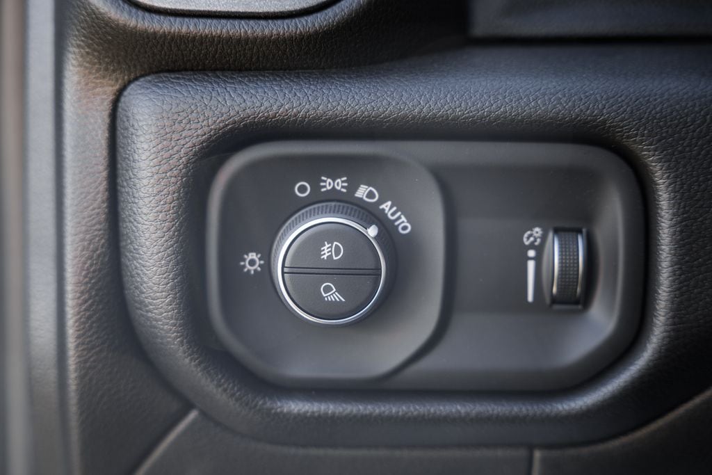 2026 RAM 2500 Tradesman - Photo 43