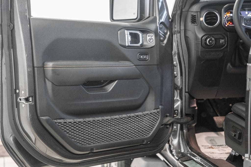 2026 Jeep Wrangler 4-Door Sahara - Photo 37