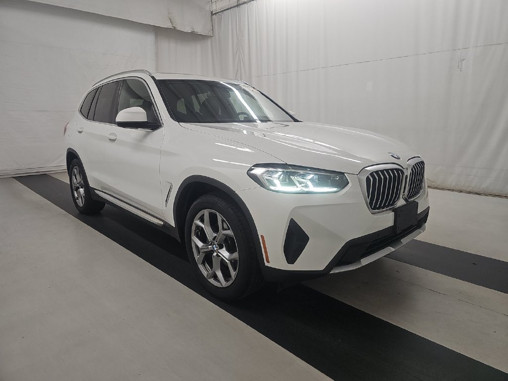 2023 BMW X3 30i