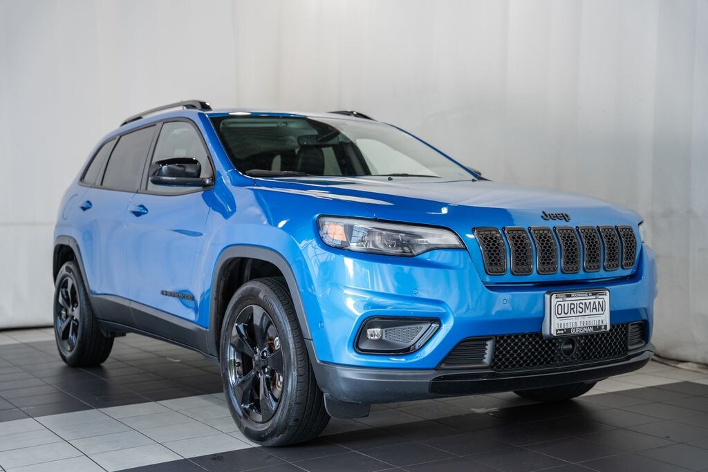 Certified 2023 Jeep Cherokee Altitude SUV