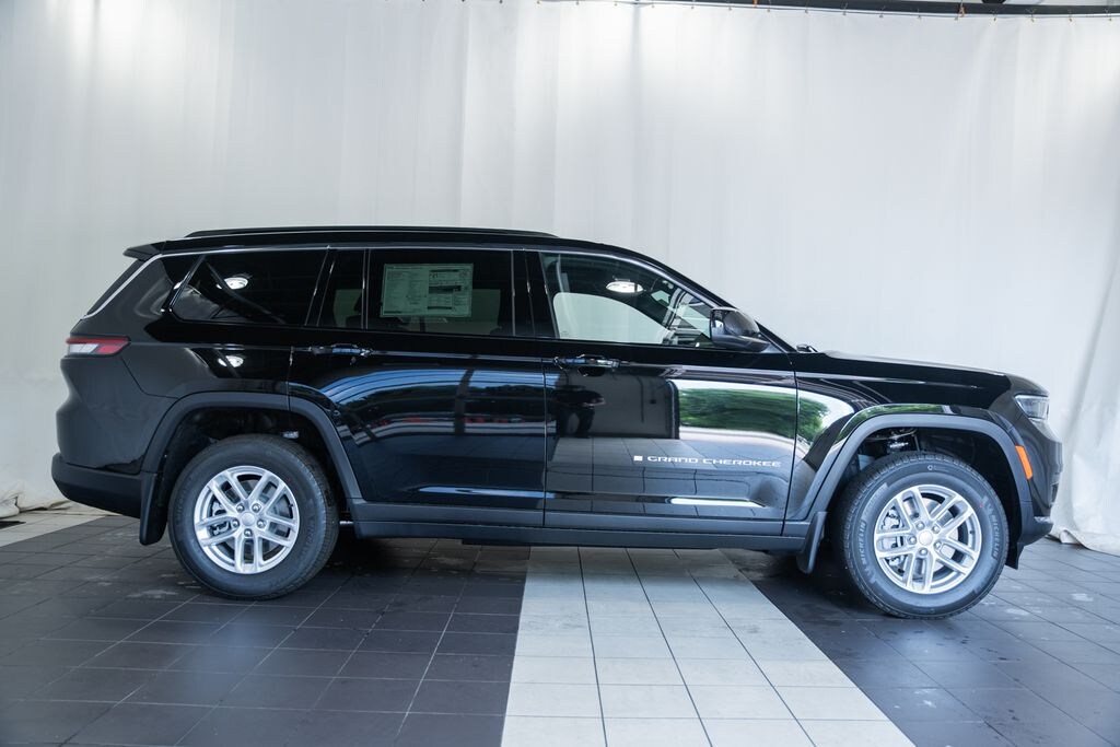 New 2026 Jeep Grand Cherokee L Laredo X Sport Utility