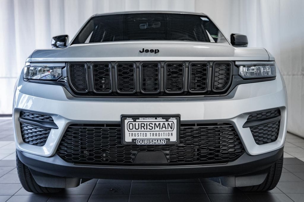 New 2025 Jeep Grand Cherokee Altitude X Sport Utility