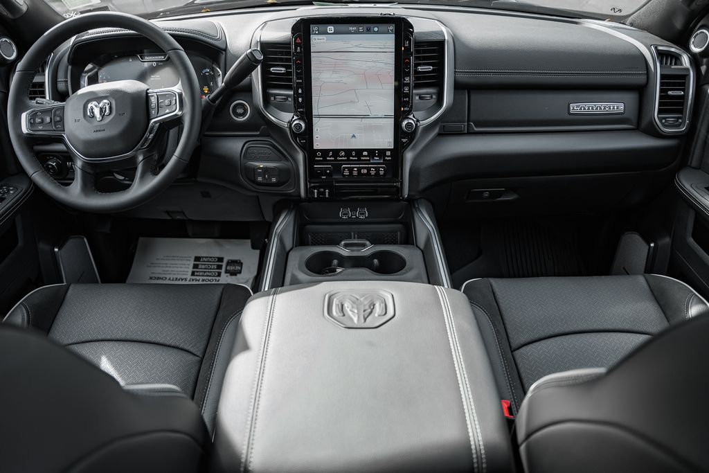 2026 RAM 2500 Laramie - Photo 24