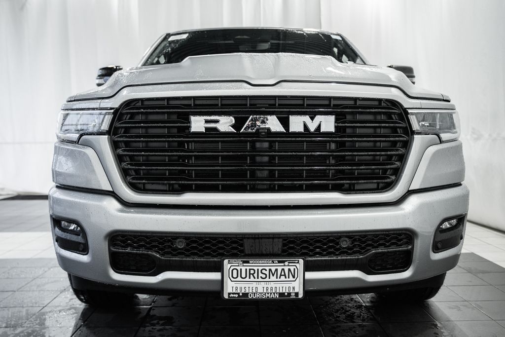 2025 Ram 1500 Laramie photo 2