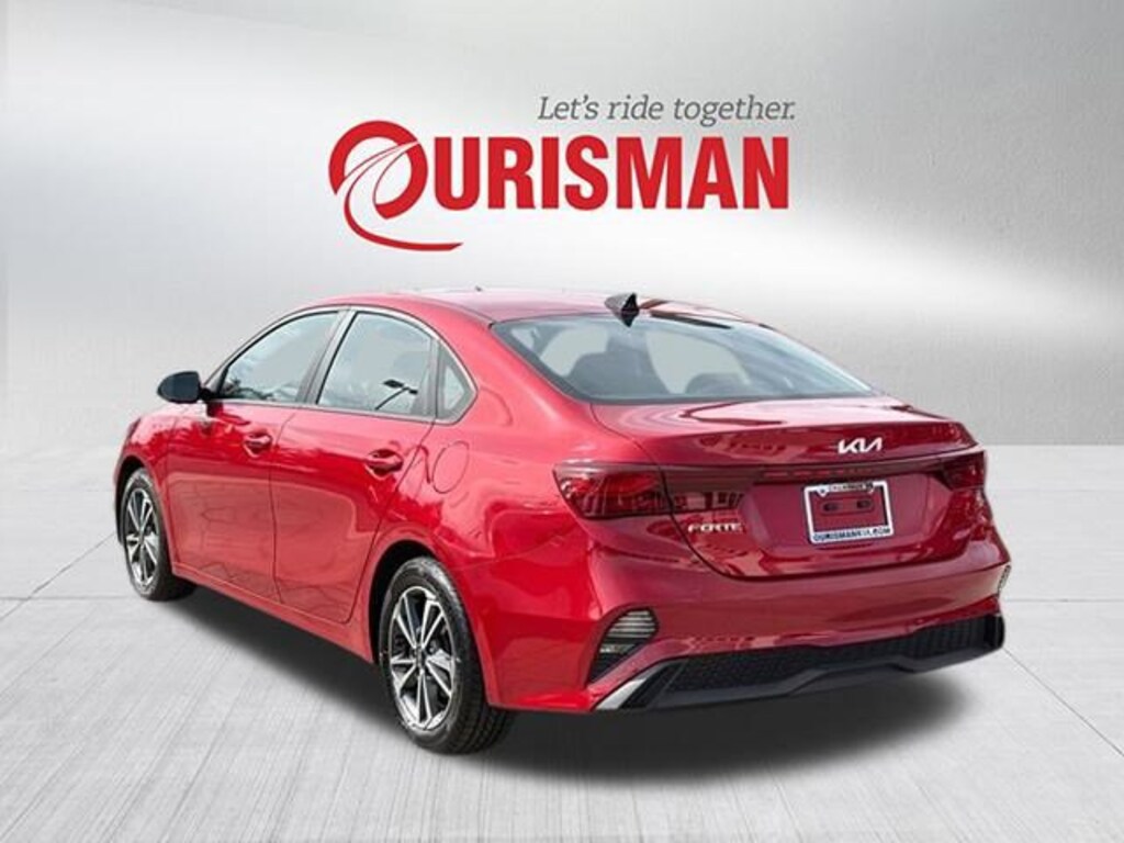 Used 2023 Kia Forte LXS Sedan