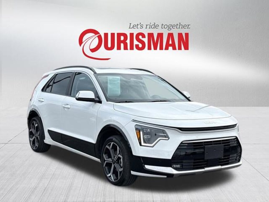 Used 2025 Kia Niro Plug-In Hybrid SX SUV