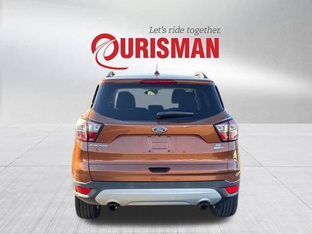 2017 Ford Escape SE photo 2