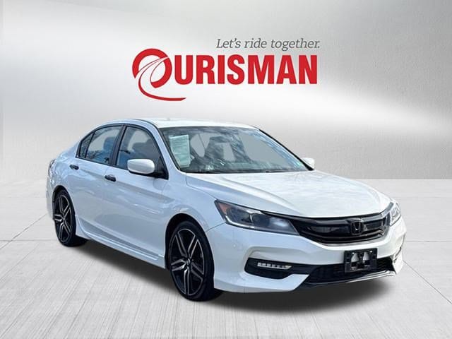 2017 Honda Accord Sport's photo