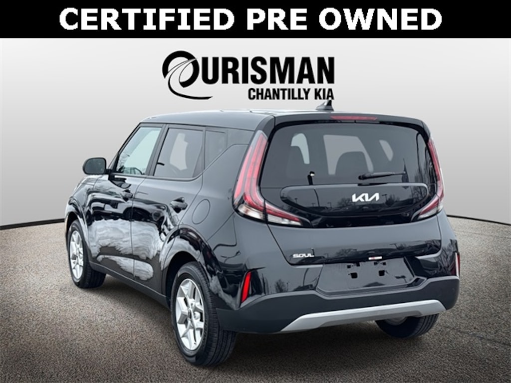 Used 2024 Kia Soul S Hatchback