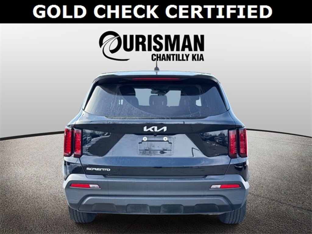 Used 2023 Kia Sorento LX SUV