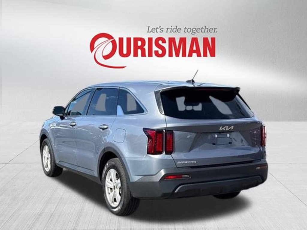 Used 2023 Kia Sorento LX SUV