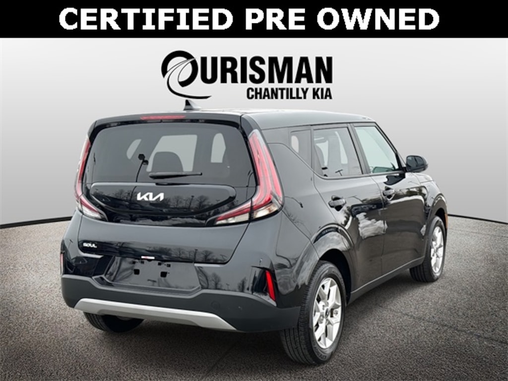 Used 2024 Kia Soul S Hatchback