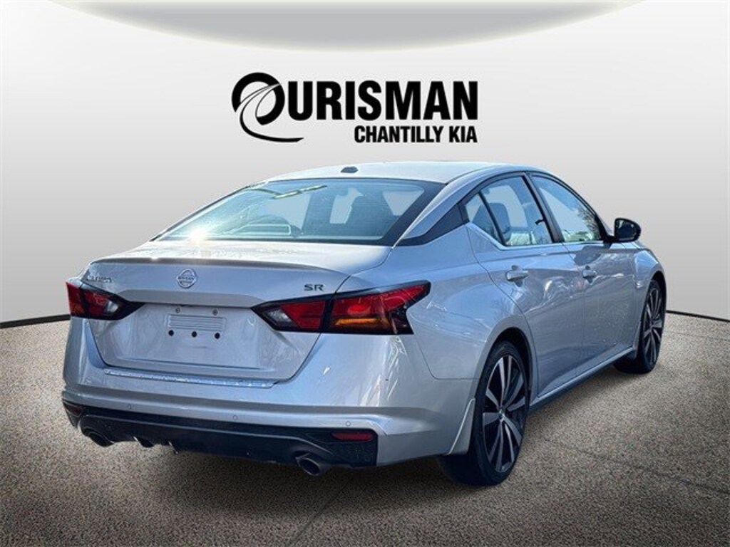 Used 2020 Nissan Altima 2.5 SR Sedan