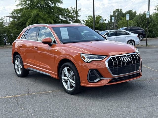 2019 Audi Q3 45 TFSI S Line Premium quattro's photo