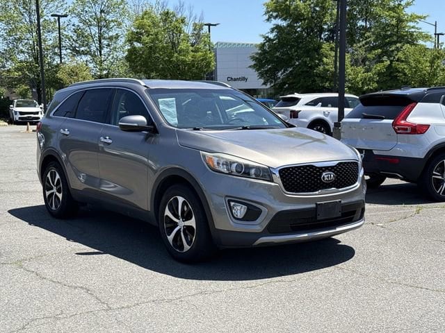 2016 Kia Sorento EX V6 AT's photo