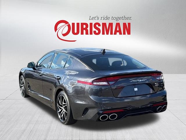 2022 Kia Stinger GT-Line photo 3
