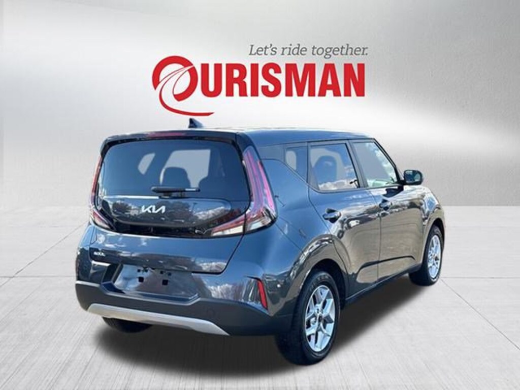 Used 2024 Kia Soul LX Hatchback