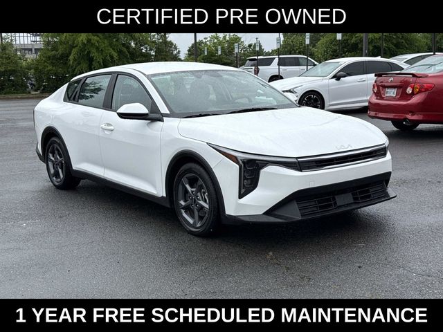 2025 Kia K4 LXS AT's photo