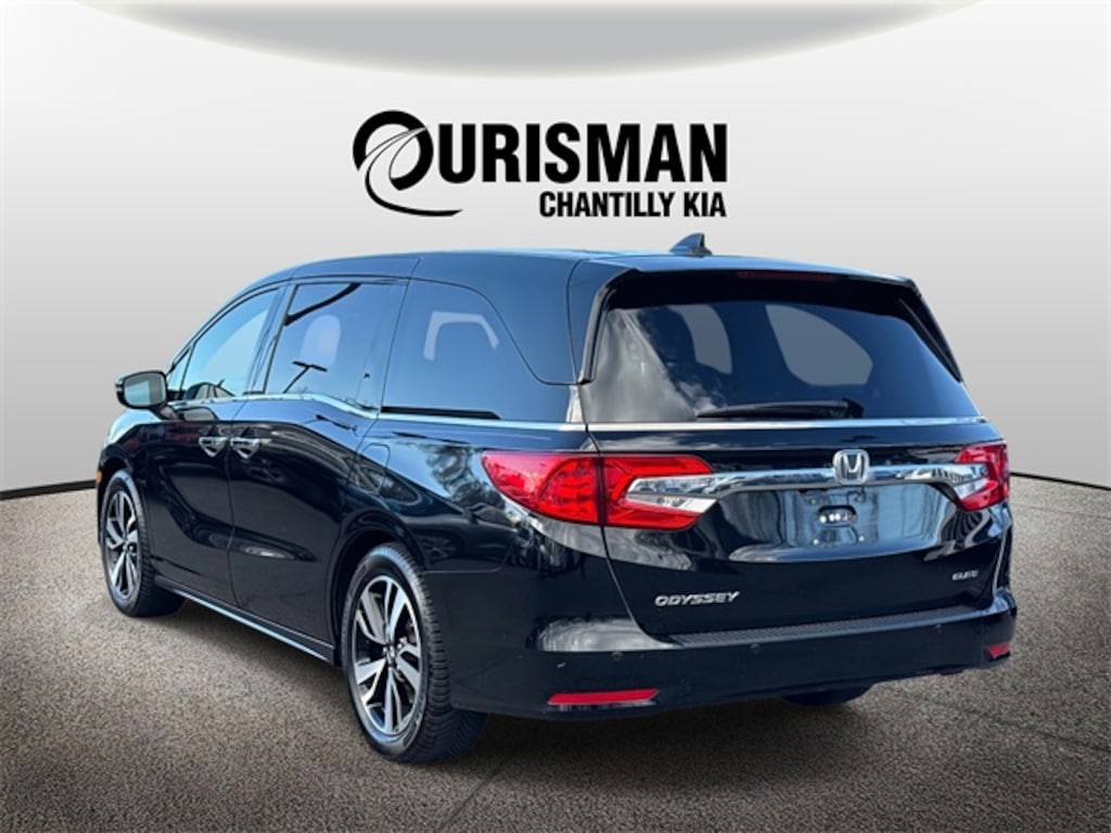 Used 2018 Honda Odyssey Elite Minivan/Van