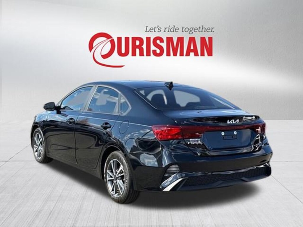 Used 2022 Kia Forte LXS Sedan