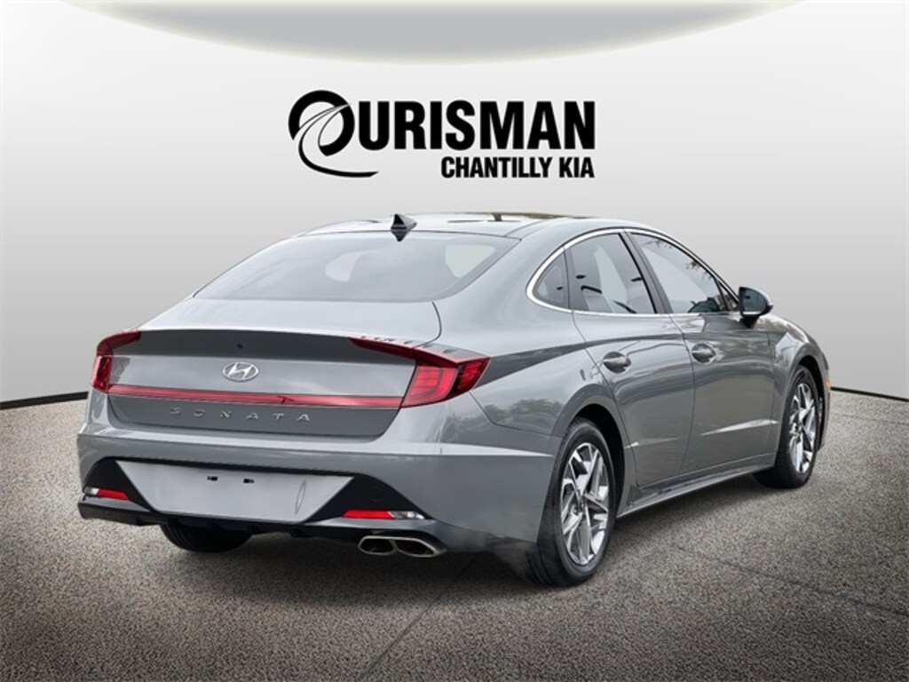 Used 2022 Hyundai Sonata SEL Sedan