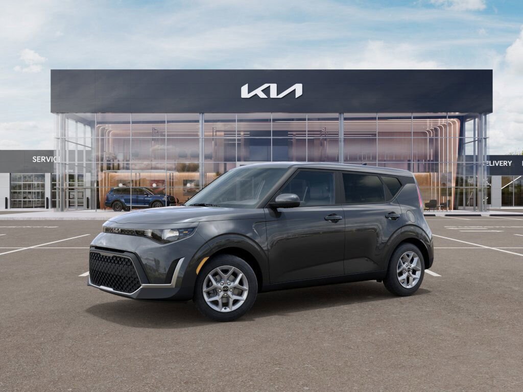 New 2025 Kia Soul LX Hatchback