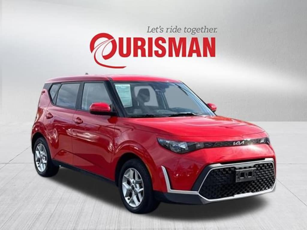 Used 2023 Kia Soul LX Hatchback