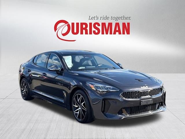 2022 Kia Stinger GT-Line's photo