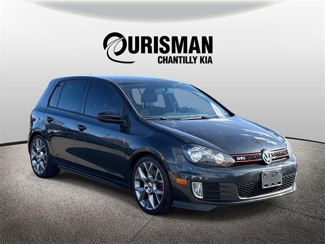 2014 Volkswagen GTI Wolfsburg Edition's photo