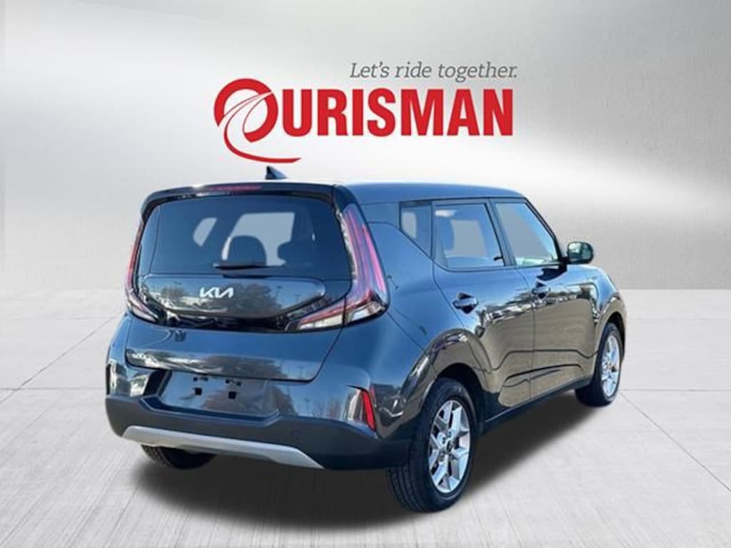 Used 2023 Kia Soul LX Hatchback