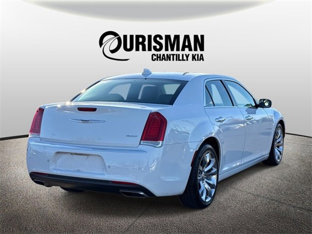 Used 2019 Chrysler 300 Limited Sedan