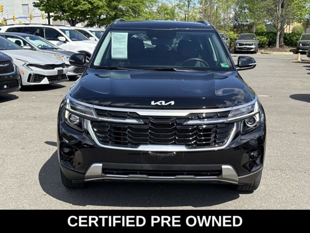 Used 2024 Kia Seltos EX SUV