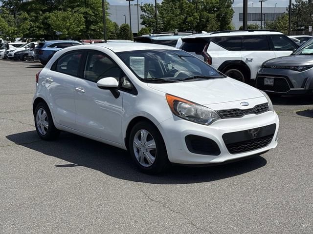 2013 Kia Rio 5-Door LX