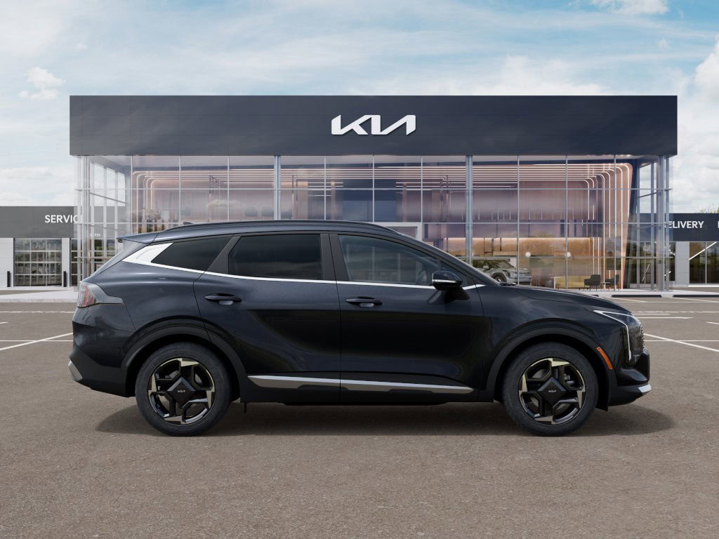 2026 Kia Sportage EX photo 4